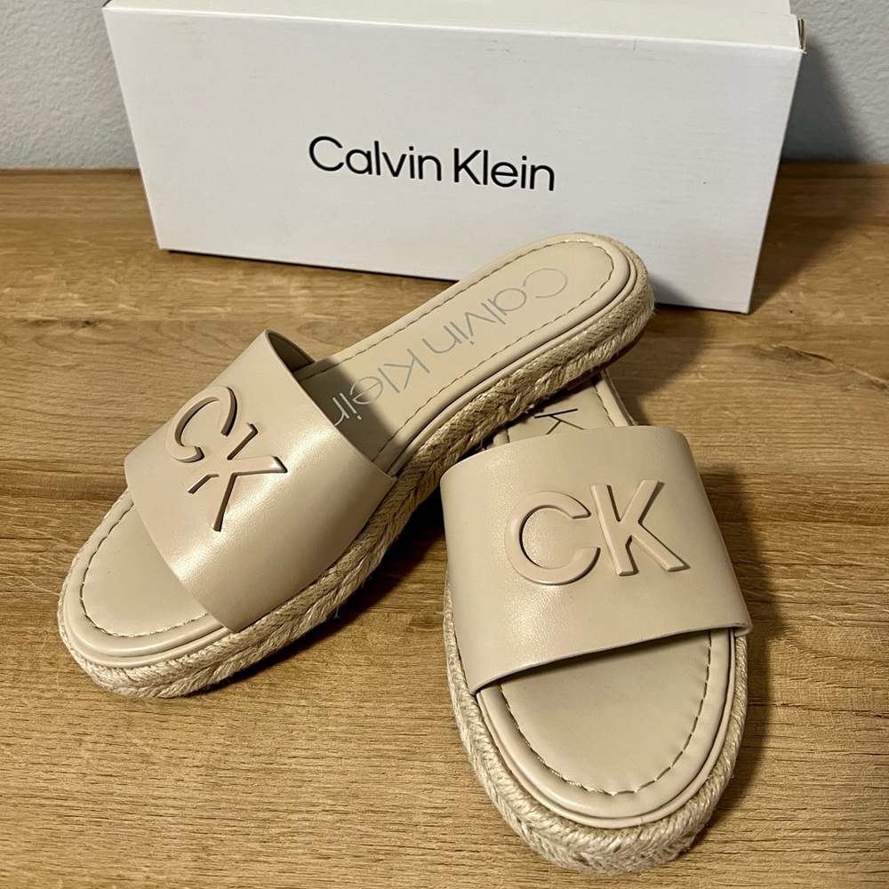 Calvin Klein Slippers, Tasia, NWT, Women’s 8.5, Ivory